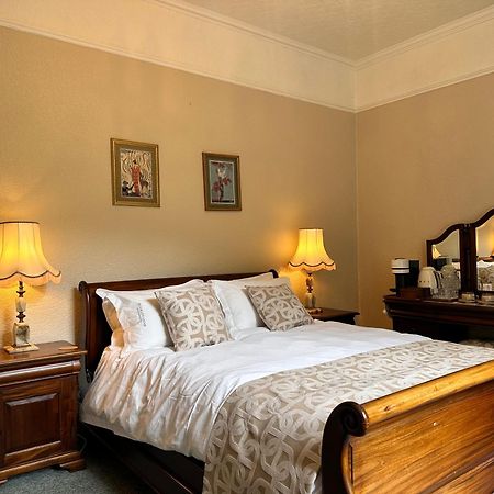 The Buckley Arms Hotel Dinas Mawddwy ภายนอก รูปภาพ