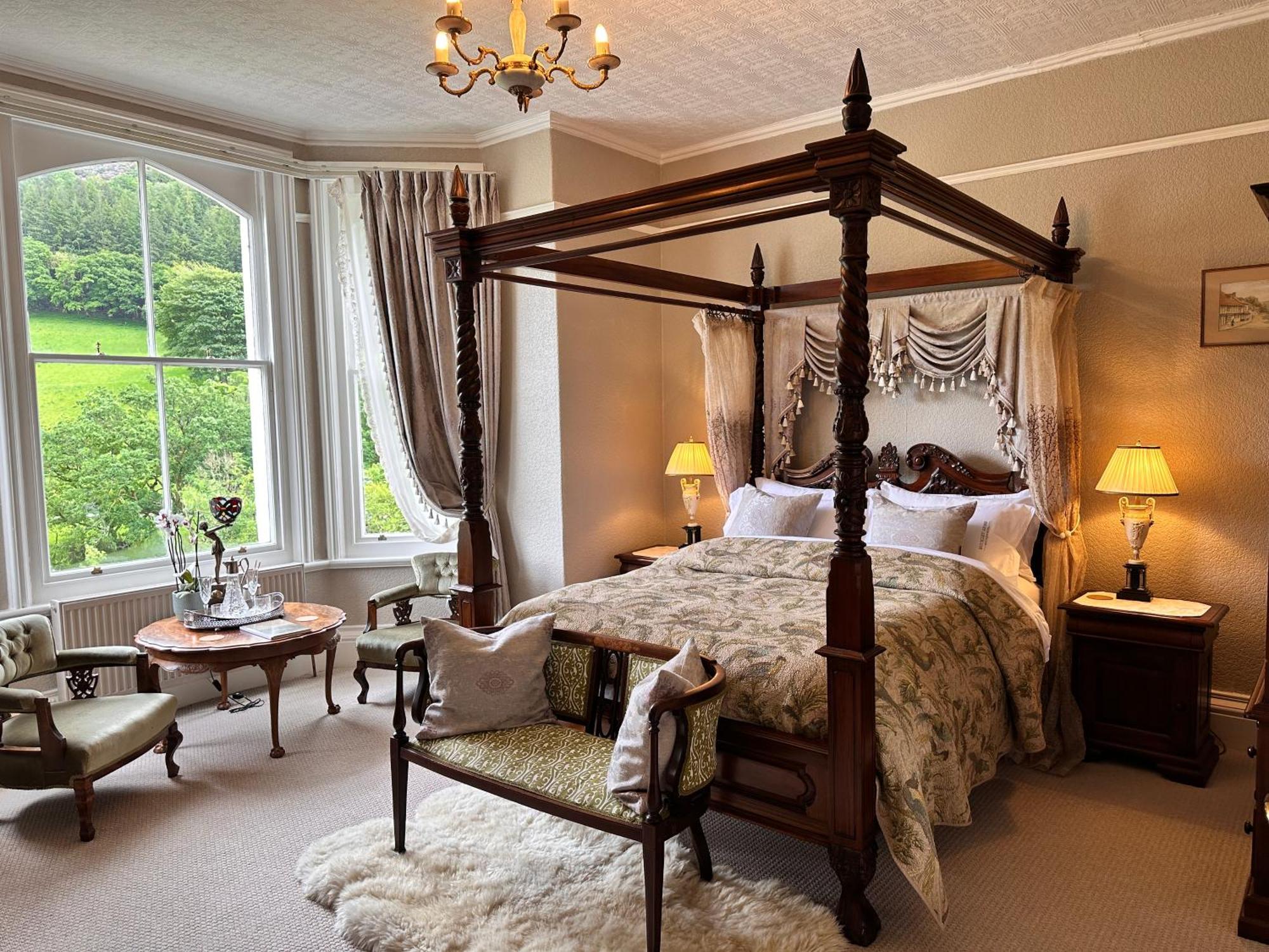 The Buckley Arms Hotel Dinas Mawddwy ภายนอก รูปภาพ